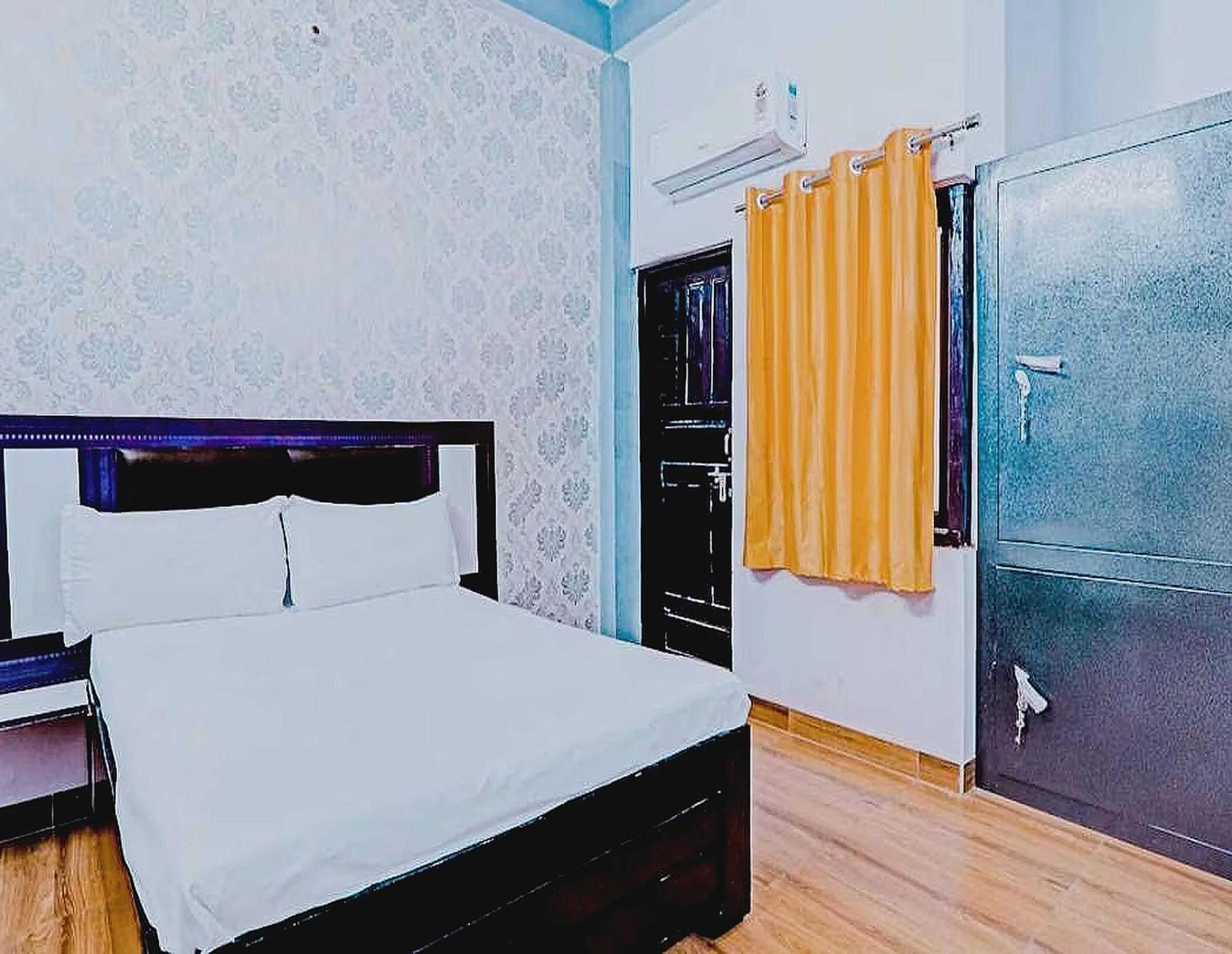 Hotel O Rr Palace 勒克瑙 外观 照片