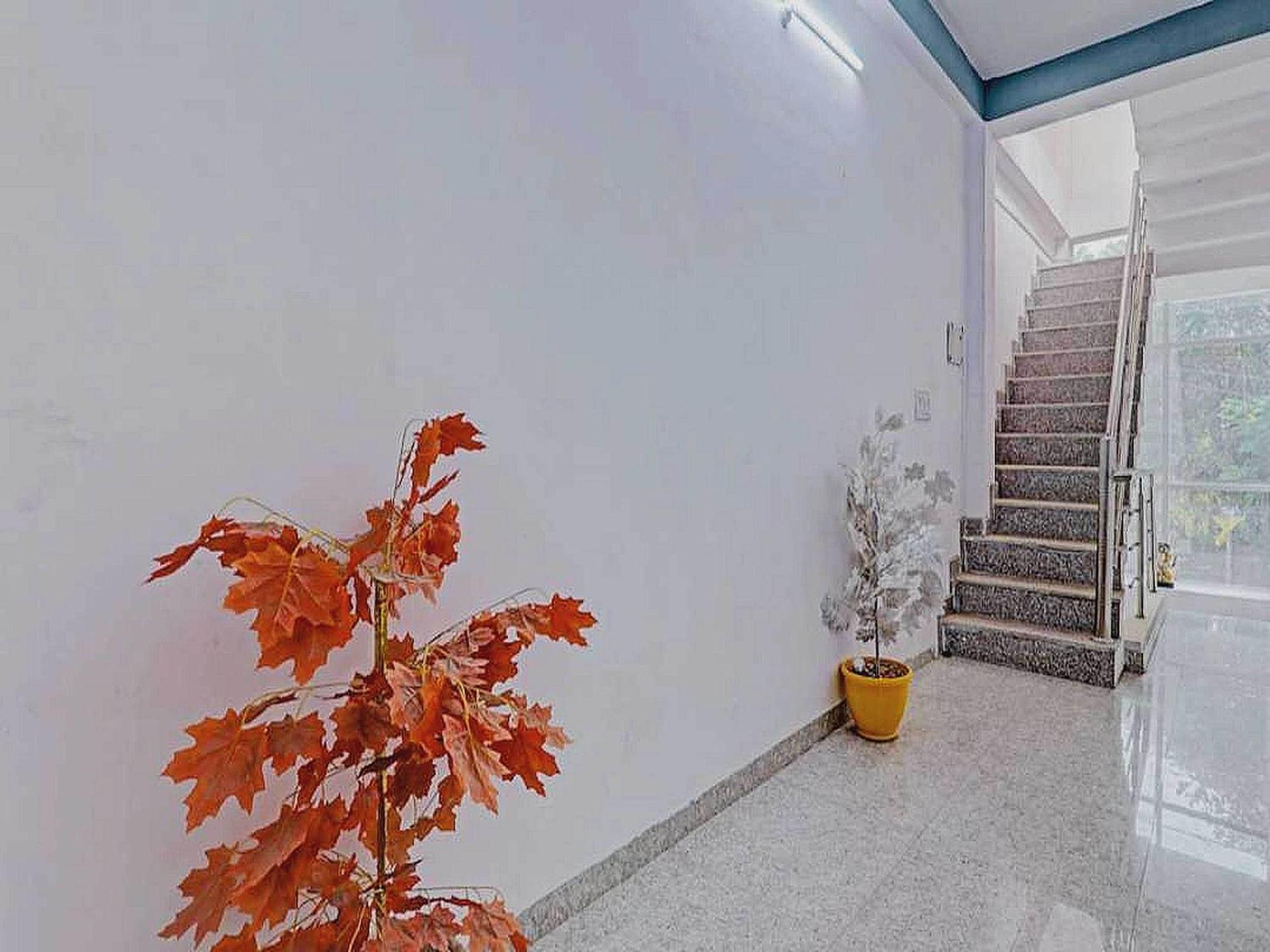 Hotel O Rr Palace 勒克瑙 外观 照片