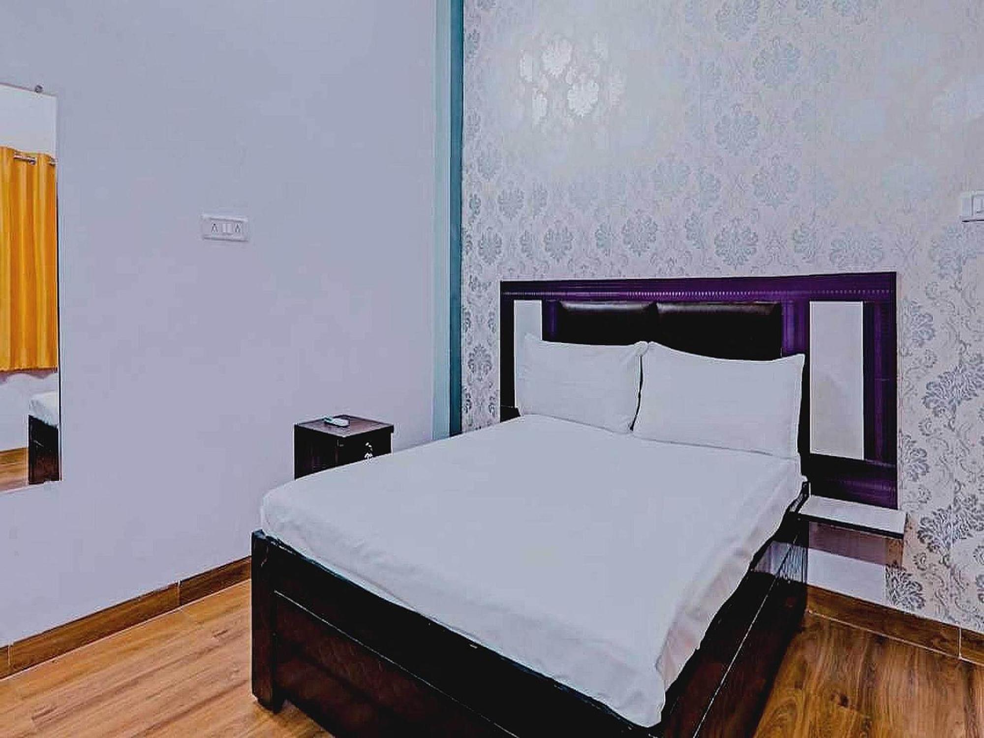 Hotel O Rr Palace 勒克瑙 外观 照片